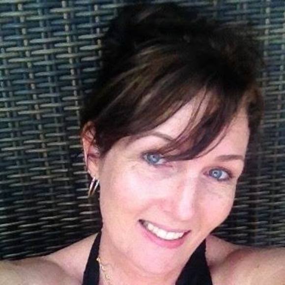 Meet your Posher, Tania - Picture 1 of 1